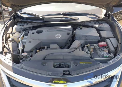 2015 Nissan Altima 2.5/2.5 S/2.5 Sl/2.5 Sv из США, поврежденный, VIN 1N4AL3AP7FN372008